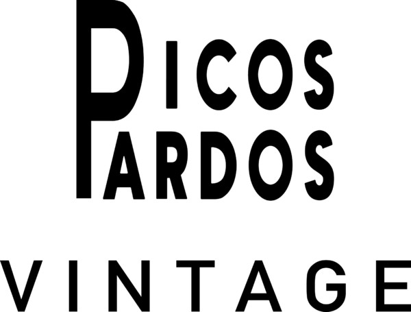 Letras recortadas de PVC blanco picos pardos vintage - 76x57 cm
